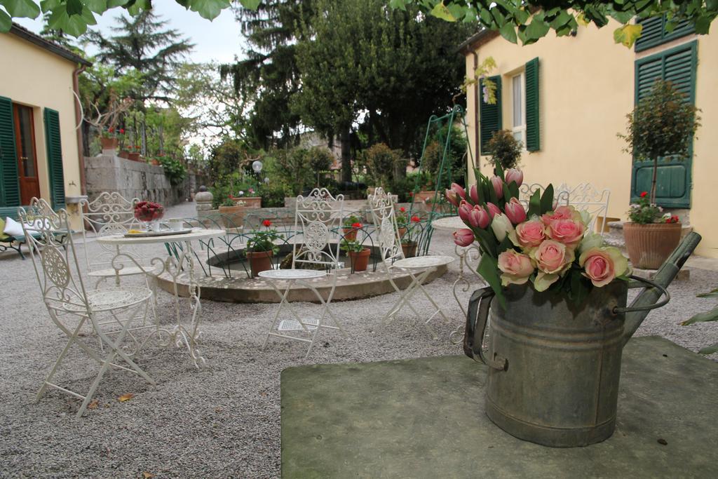 丘西Residenza Dei Ricci住宿加早餐旅馆 外观 照片